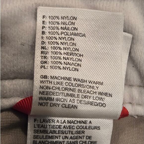 The North Face TNF Hiking Travel Outdoor Nylon Stretch Shorts Beige Size 6 - Picture 11 of 11